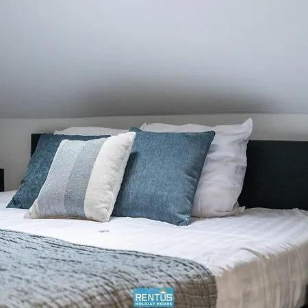Holiday home Maison La Roussette - In The Heart Of